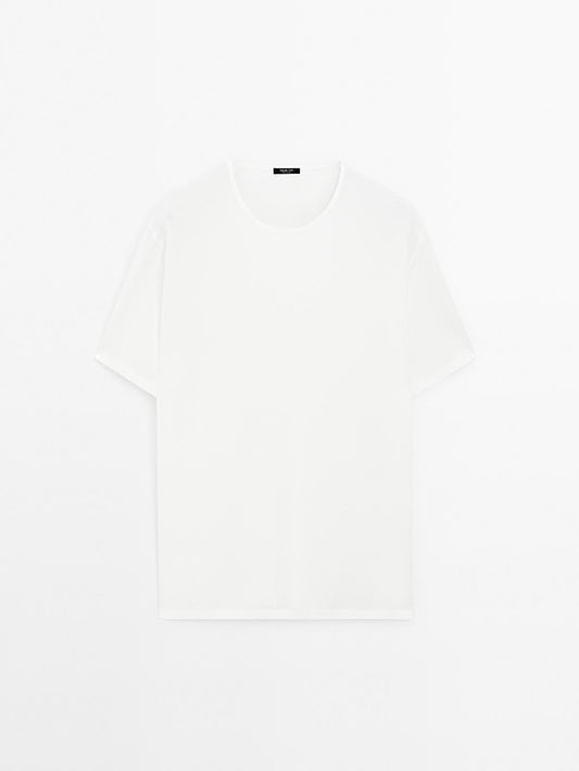100% cotton lightweight T-shirt