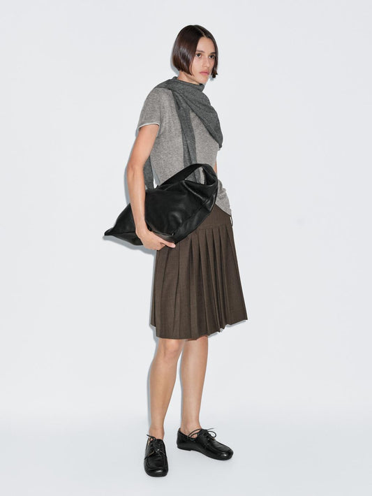 Short box pleat sash skirt