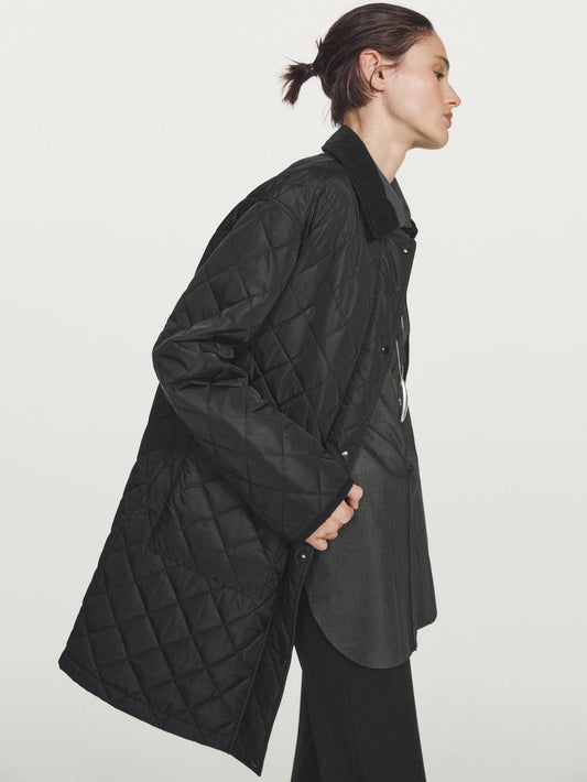 Lightweight water-repellent puffer jacket