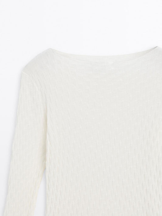 Long sleeve textured 100% cotton top