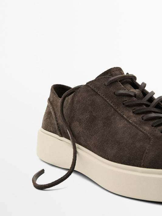 Brown leather lace-up trainers
