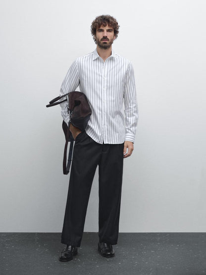 Slim fit 100% cotton shirt