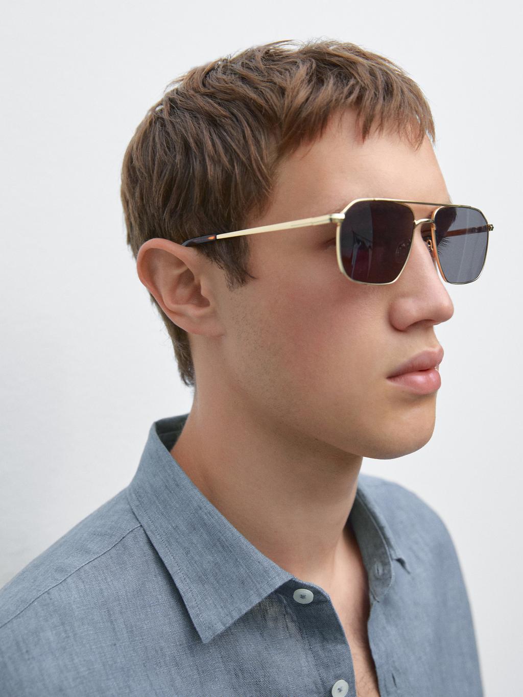 Regular fit faded linen shirt