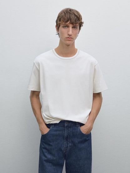 Short-sleeve T-shirt with contrast topstitching