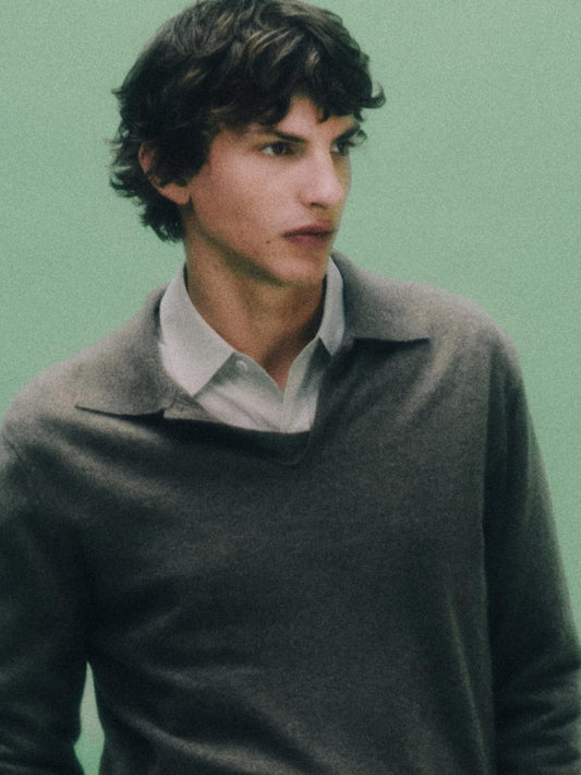 100% cashmere ribbed knit polo shirt