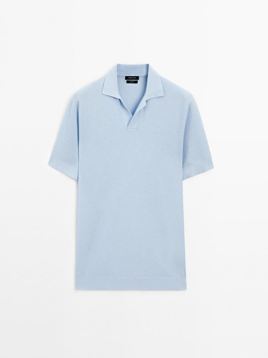 Textured knit short sleeve polo shirt