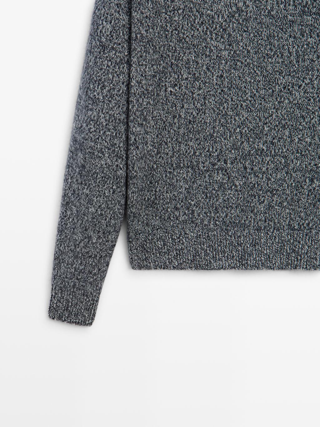 100% cashmere crew neck sweater