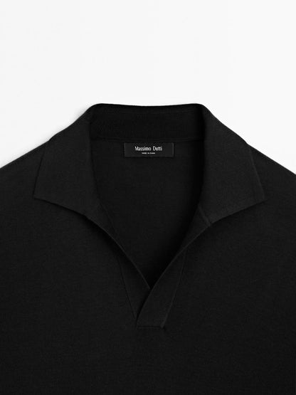 Knit sweater with a polo collar