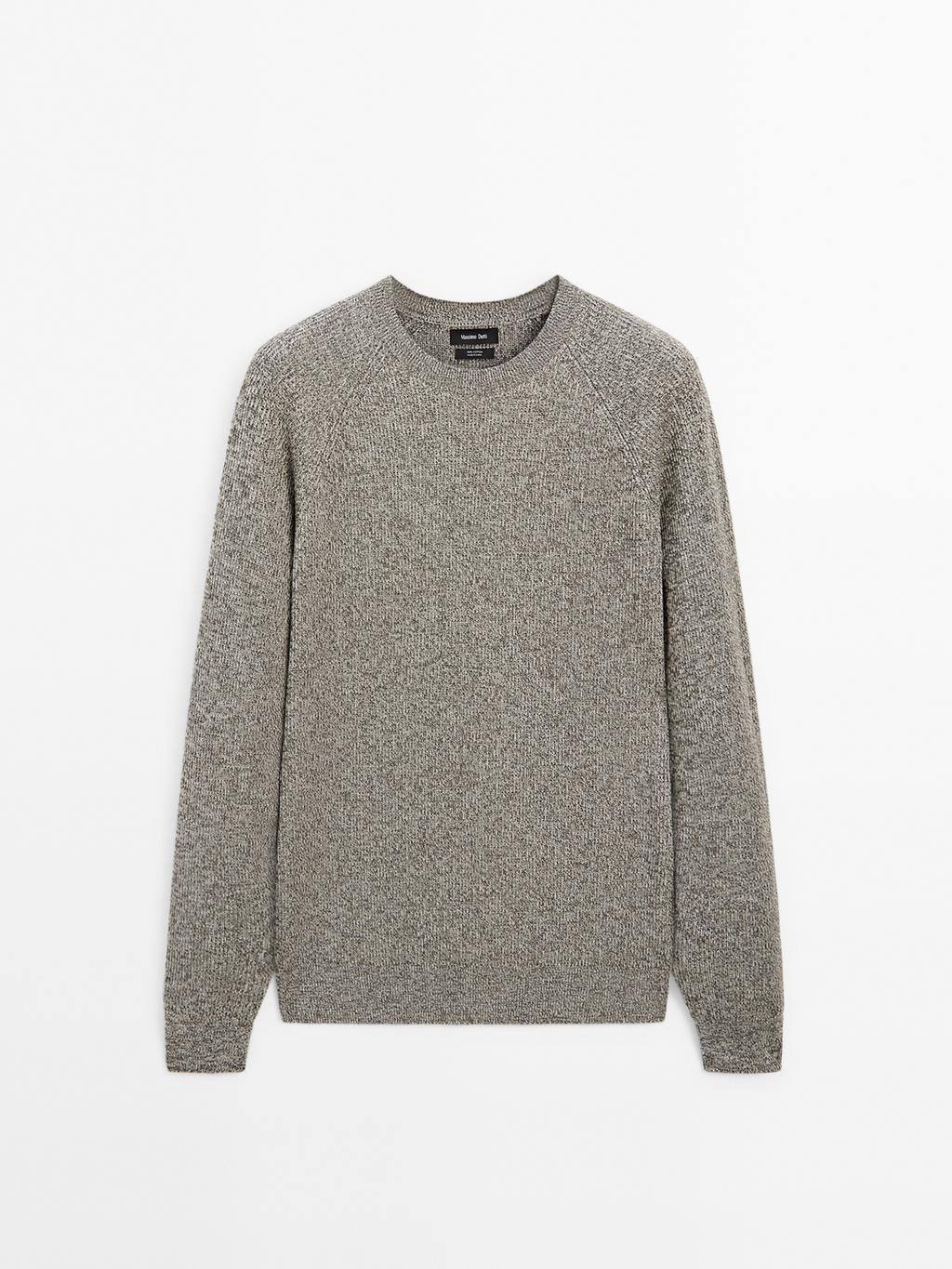 Crew neck mouline knit sweater