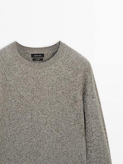 Crew neck mouline knit sweater