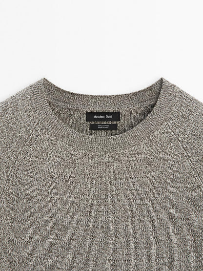 Crew neck mouline knit sweater