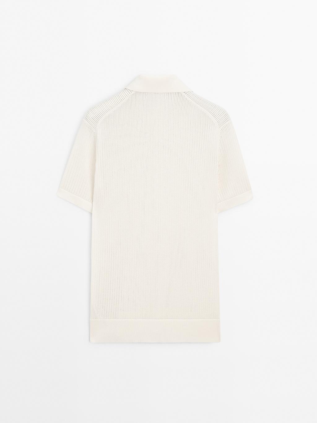 Cutwork V-neck polo shirt