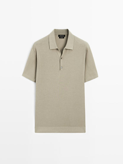 Short sleeve knit polo shirt