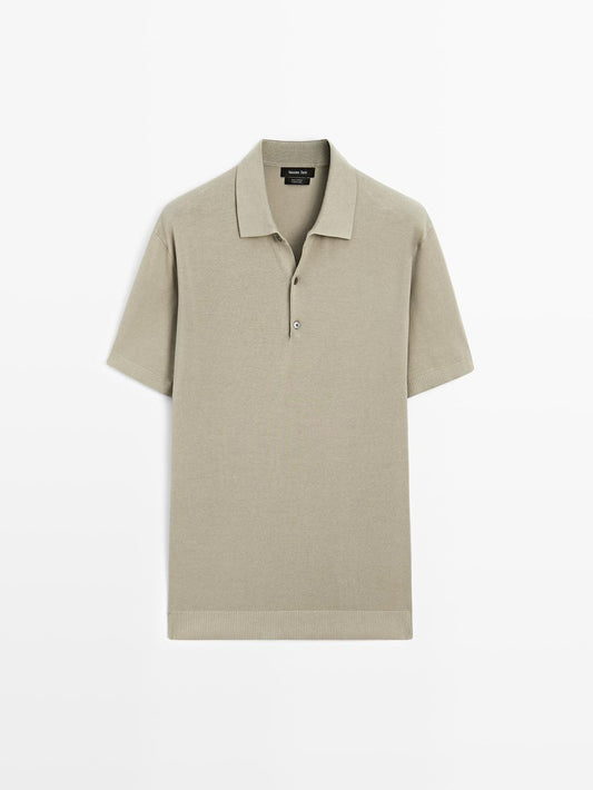 Short sleeve knit polo shirt