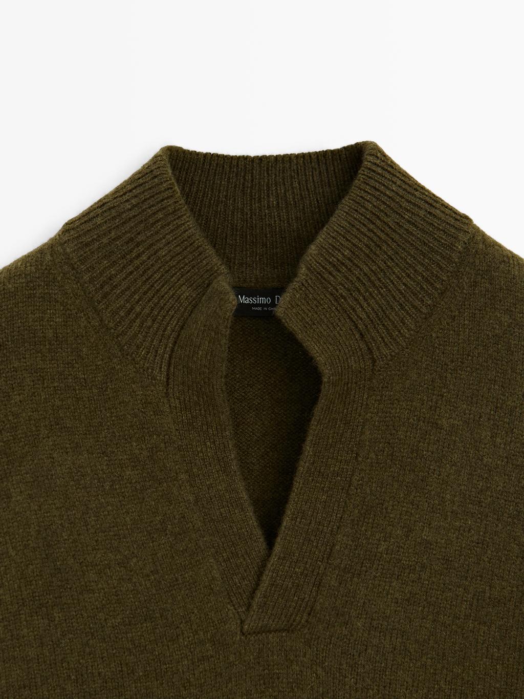 Mock neck knit sweater with V-neck