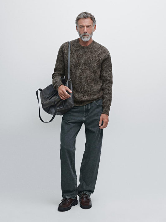 Crew neck sweater in 100% wool