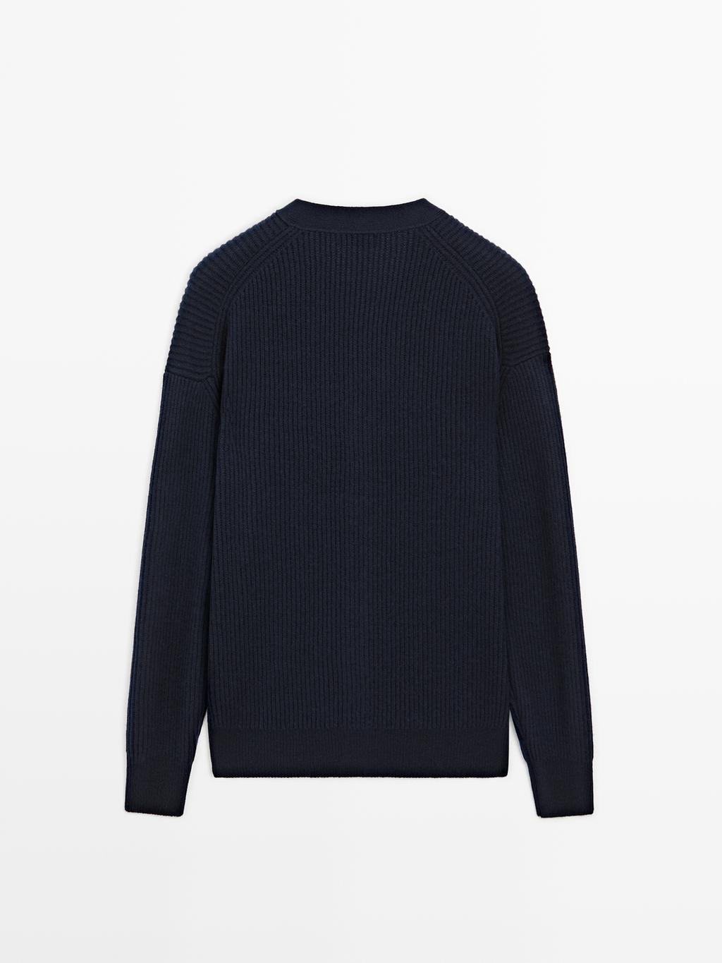 Wool blend V-neck cardigan