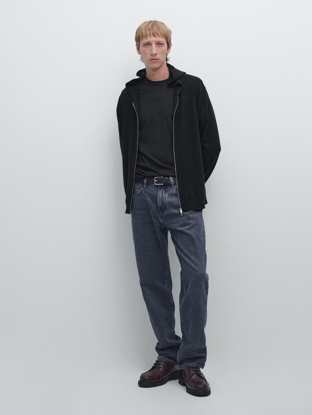 Zip-up knit cardigan with hood