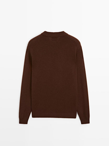 100% wool knit crew neck cardigan