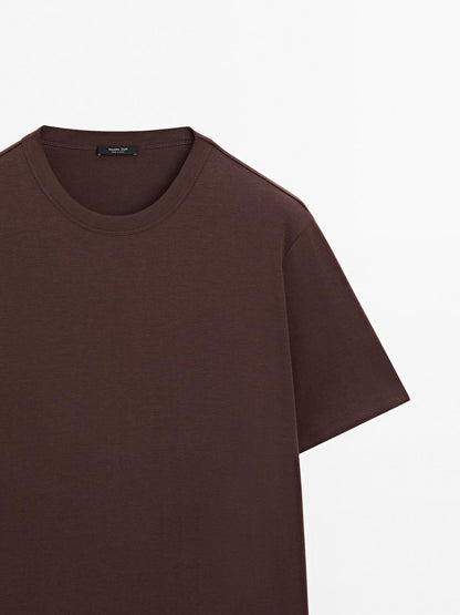 Short sleeve cotton blend T-shirt