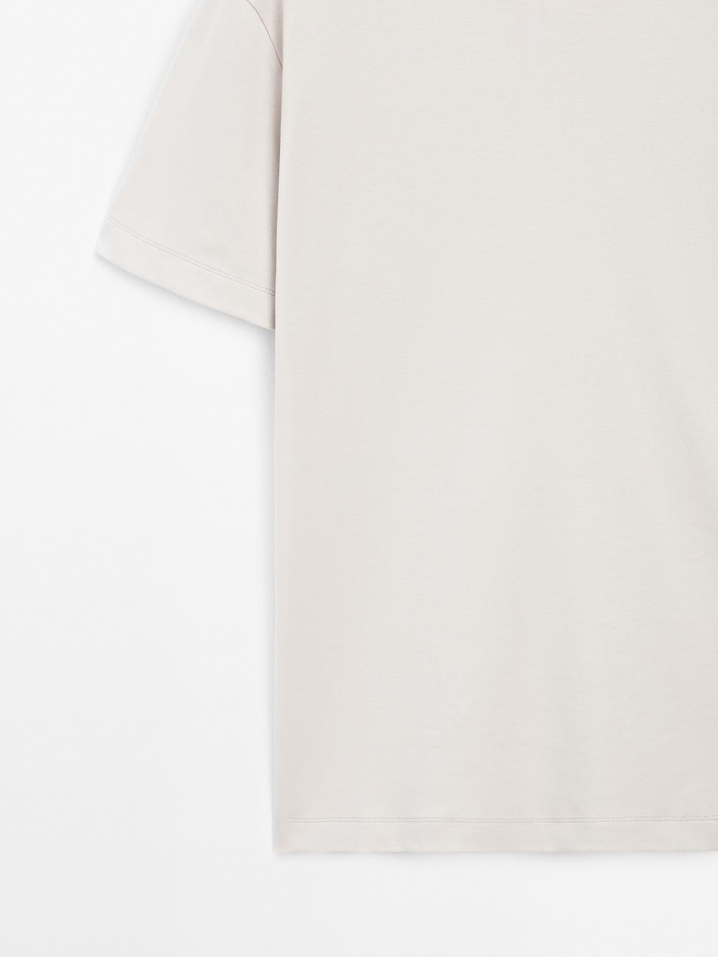 100% cotton medium weight T-shirt