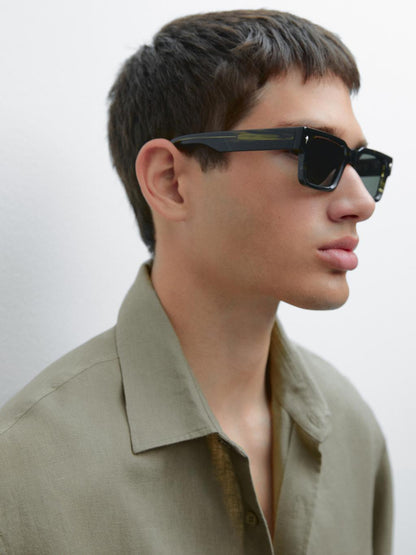 Regular fit short sleeve shirt