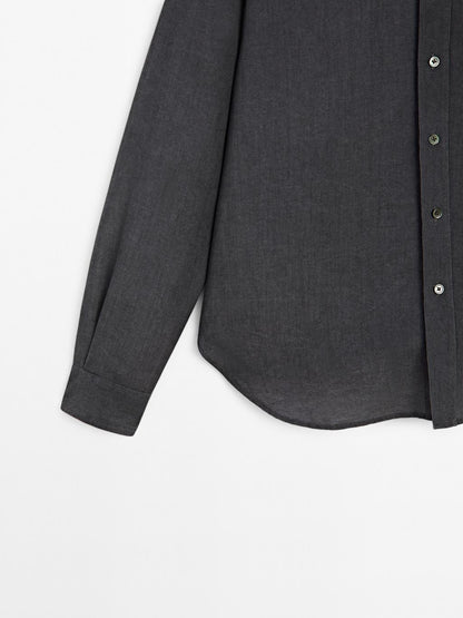 Regular fit flowing shirt