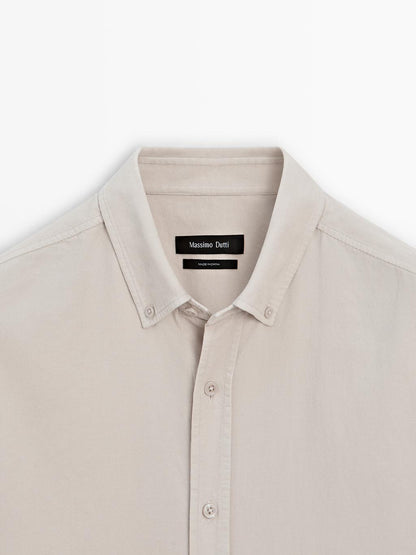 Regular fit needlecord shirt