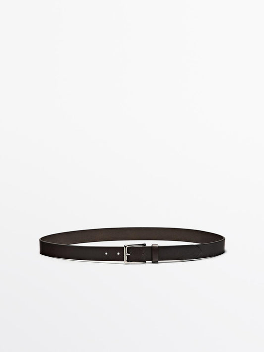 Leather belt with rectangular buckle