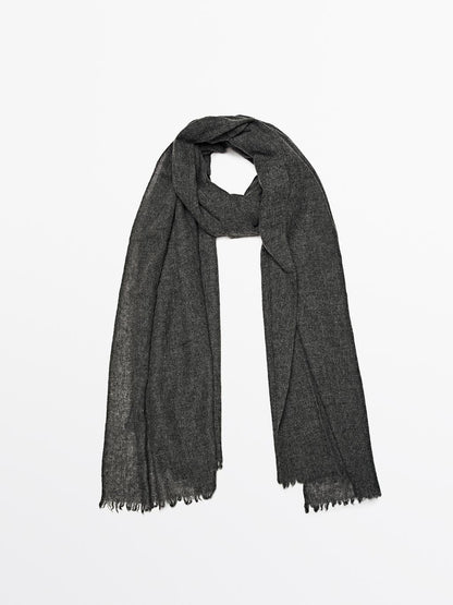 100% cashmere scarf