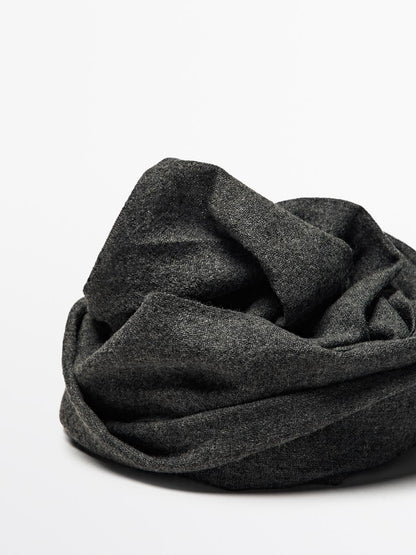 100% cashmere scarf