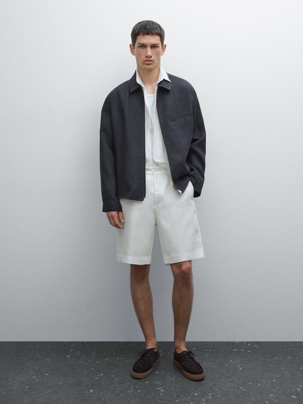 Lightweight 100% linen Bermuda shorts