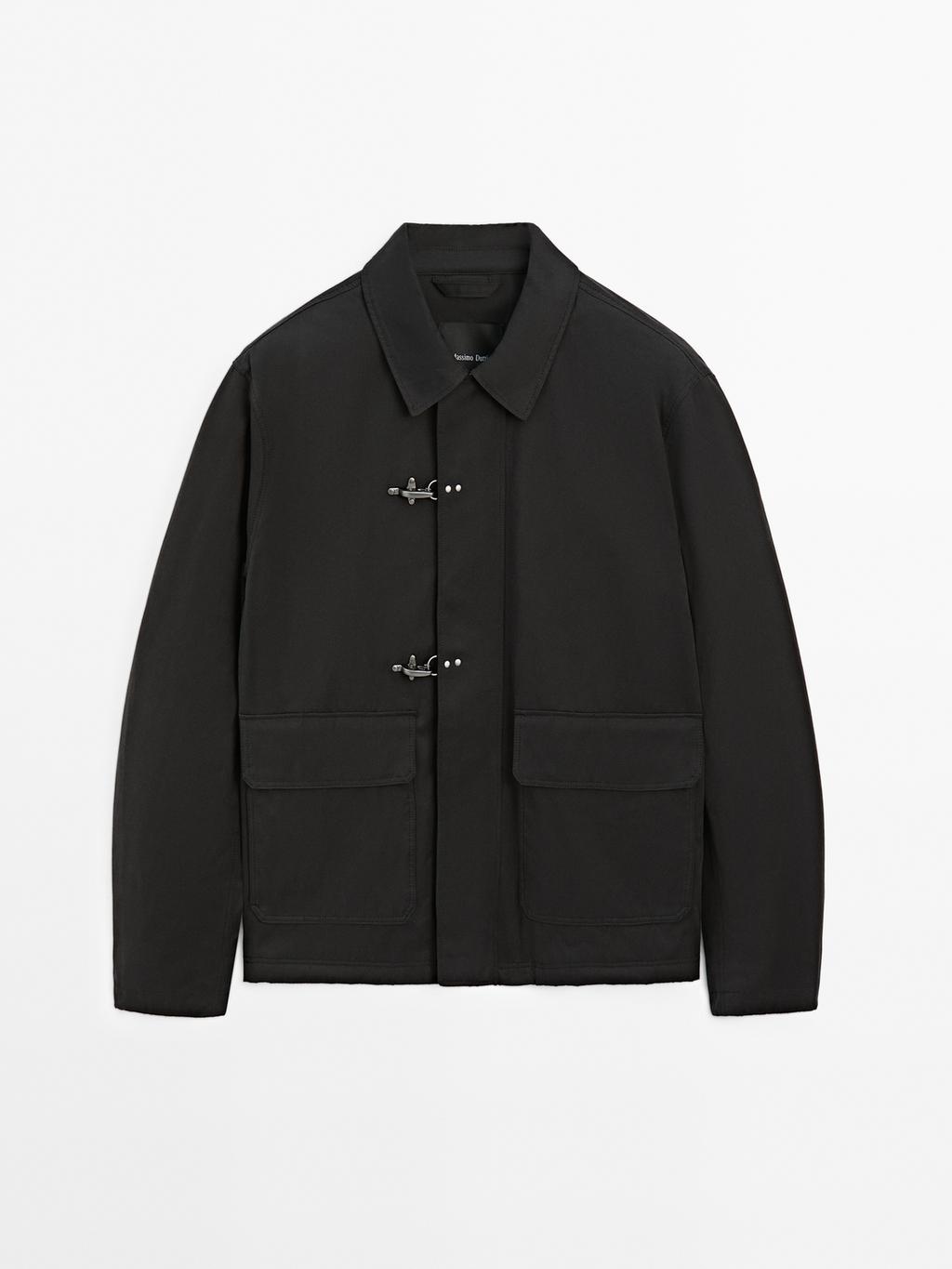 Water-repellent toggle jacket