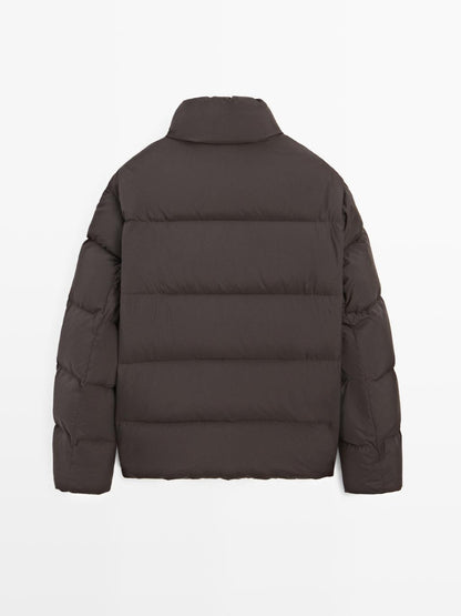 Water-repellent puffer jacket