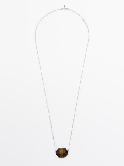 Chain necklace with stone