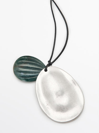 Almond pendant necklace