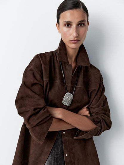 Textured medallion necklace