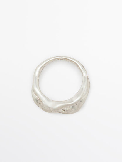Abstract metal ring