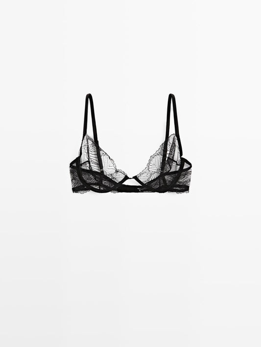 Lace bra with underwire