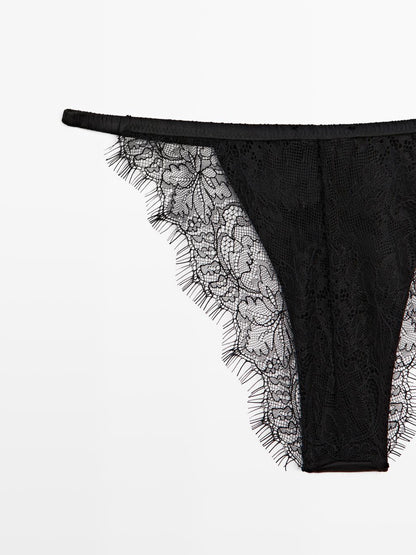 Silk blend briefs with lace detail