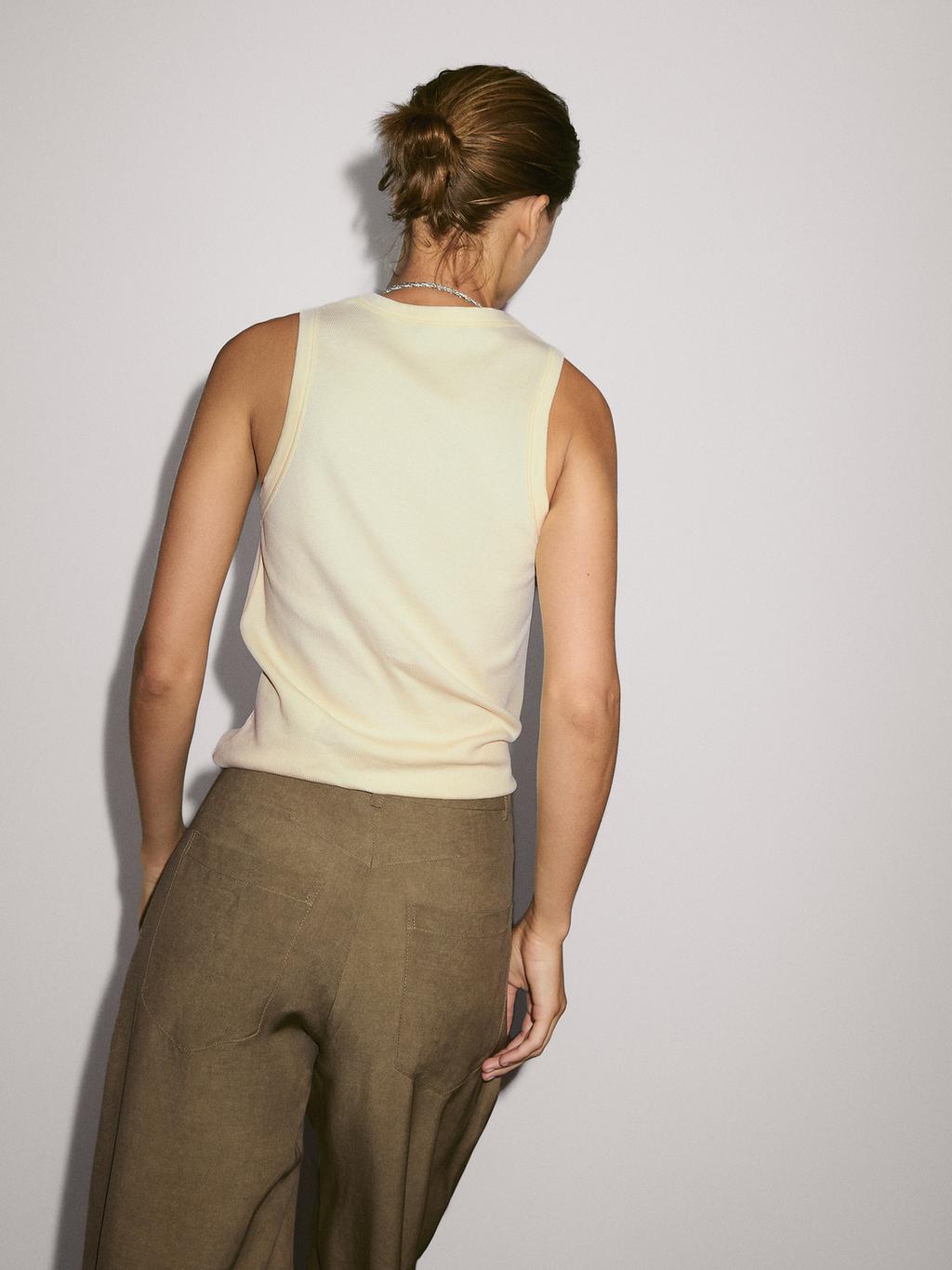 Flowing high-waist barrel fit trousers