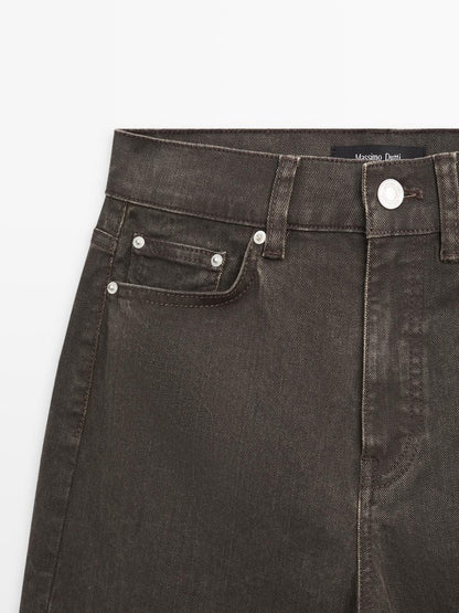 High-waist wide-leg jeans