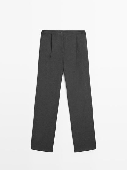 Dart trousers with elastic waistband