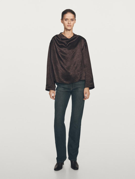 High-waist straight-leg comfort jeans