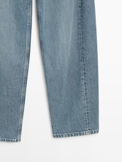 Mid-rise balloon fit jeans