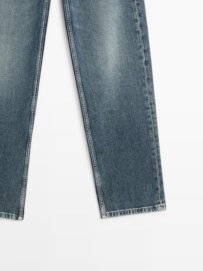 High-waist straight-leg cropped comfort jeans