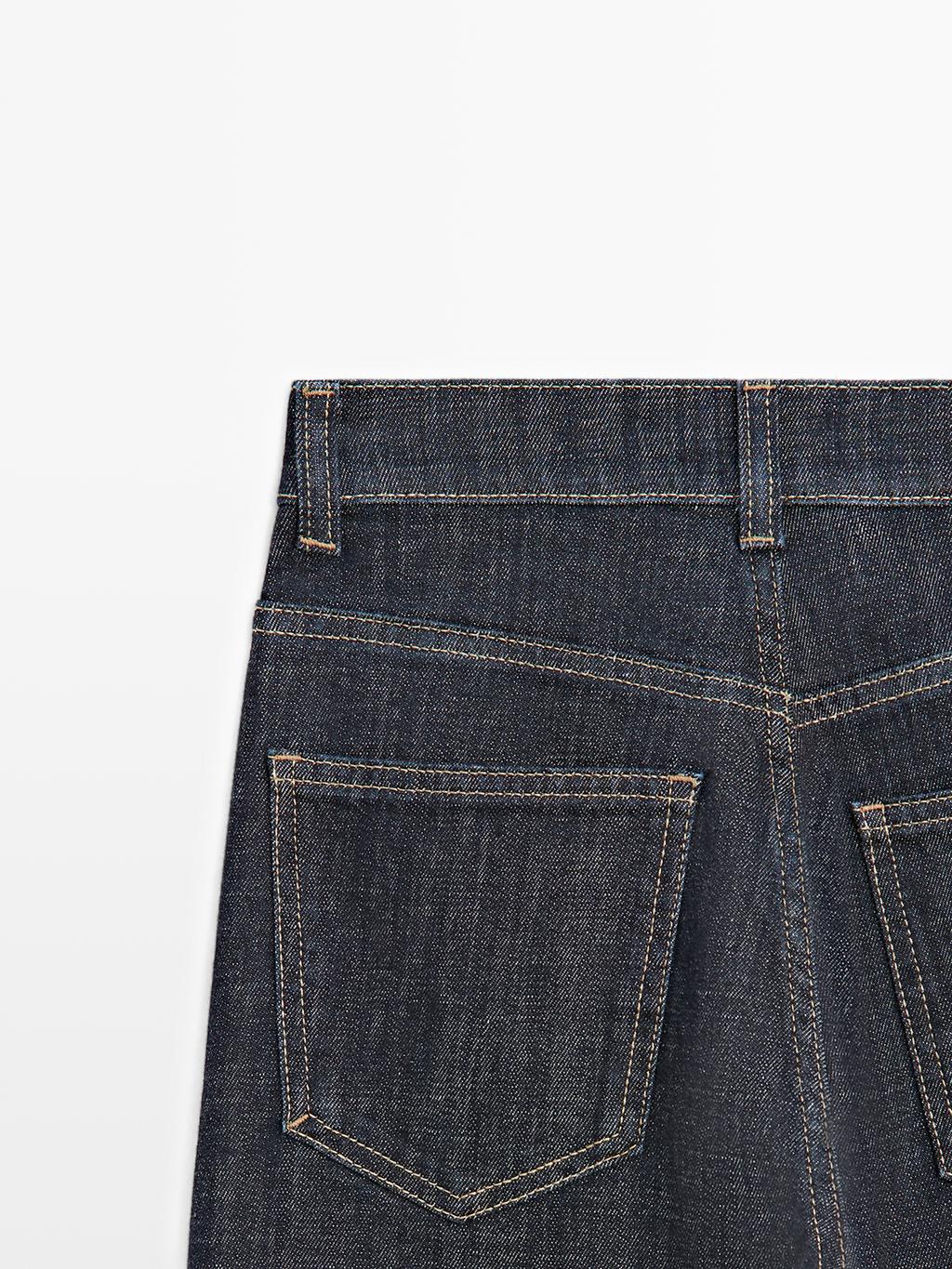 Flared high-waist jeans
