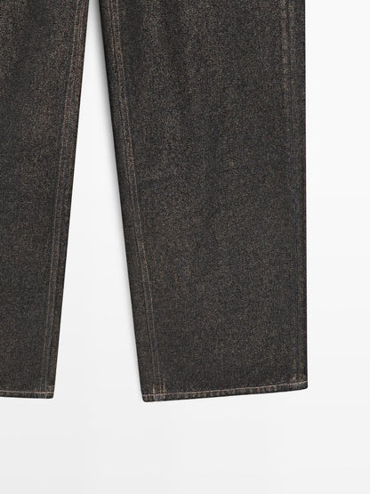 Straight-leg high-waist jeans