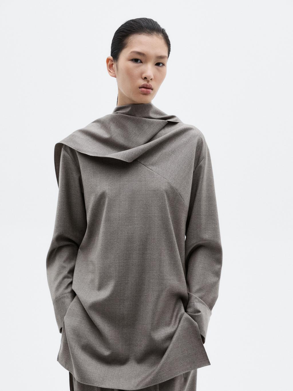 Blouse with tie neck - LIMITED