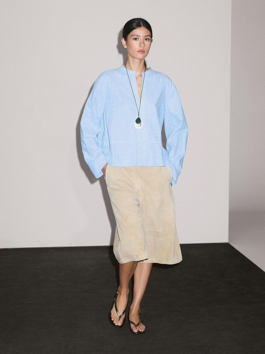 Linen blend blouse with seam details